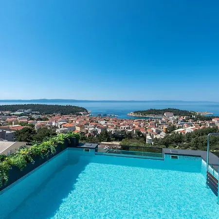 Villa Beautiful Rhapsody 2 *